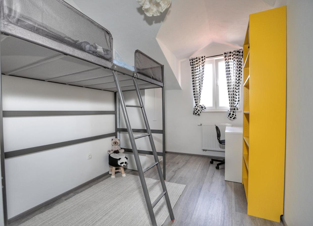 Apartment Tugare Eksteriør billede