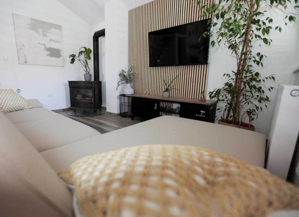 Apartment Tugare Eksteriør billede