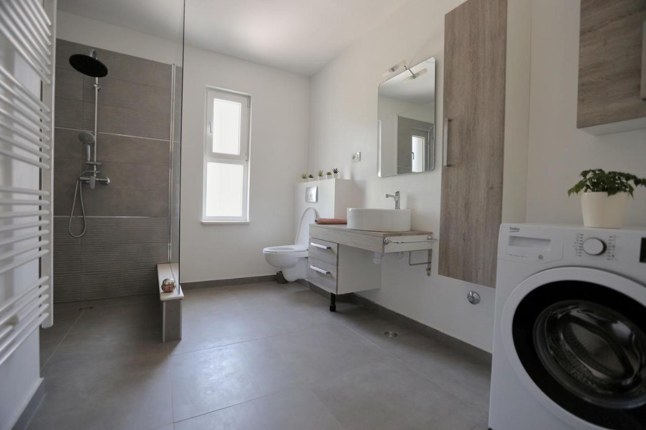 Apartment Tugare Eksteriør billede