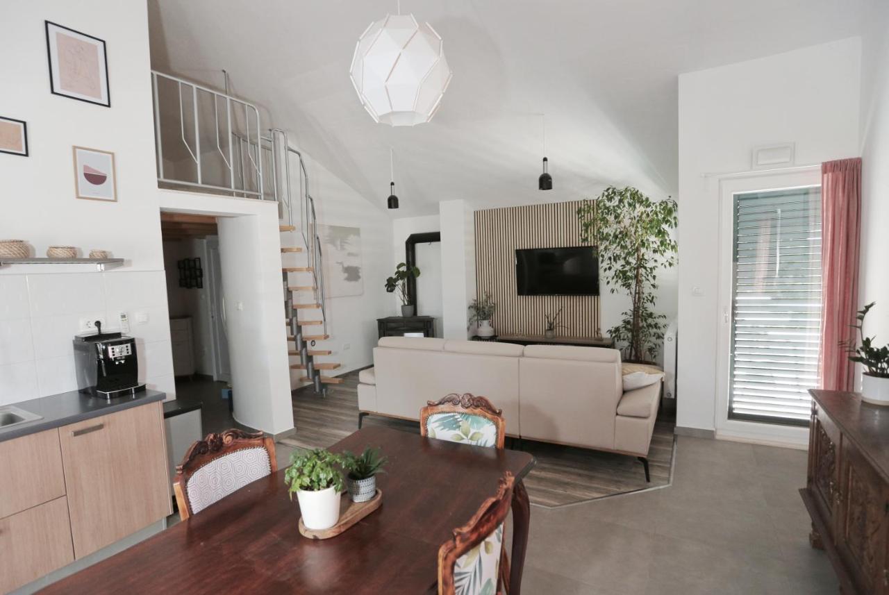 Apartment Tugare Eksteriør billede